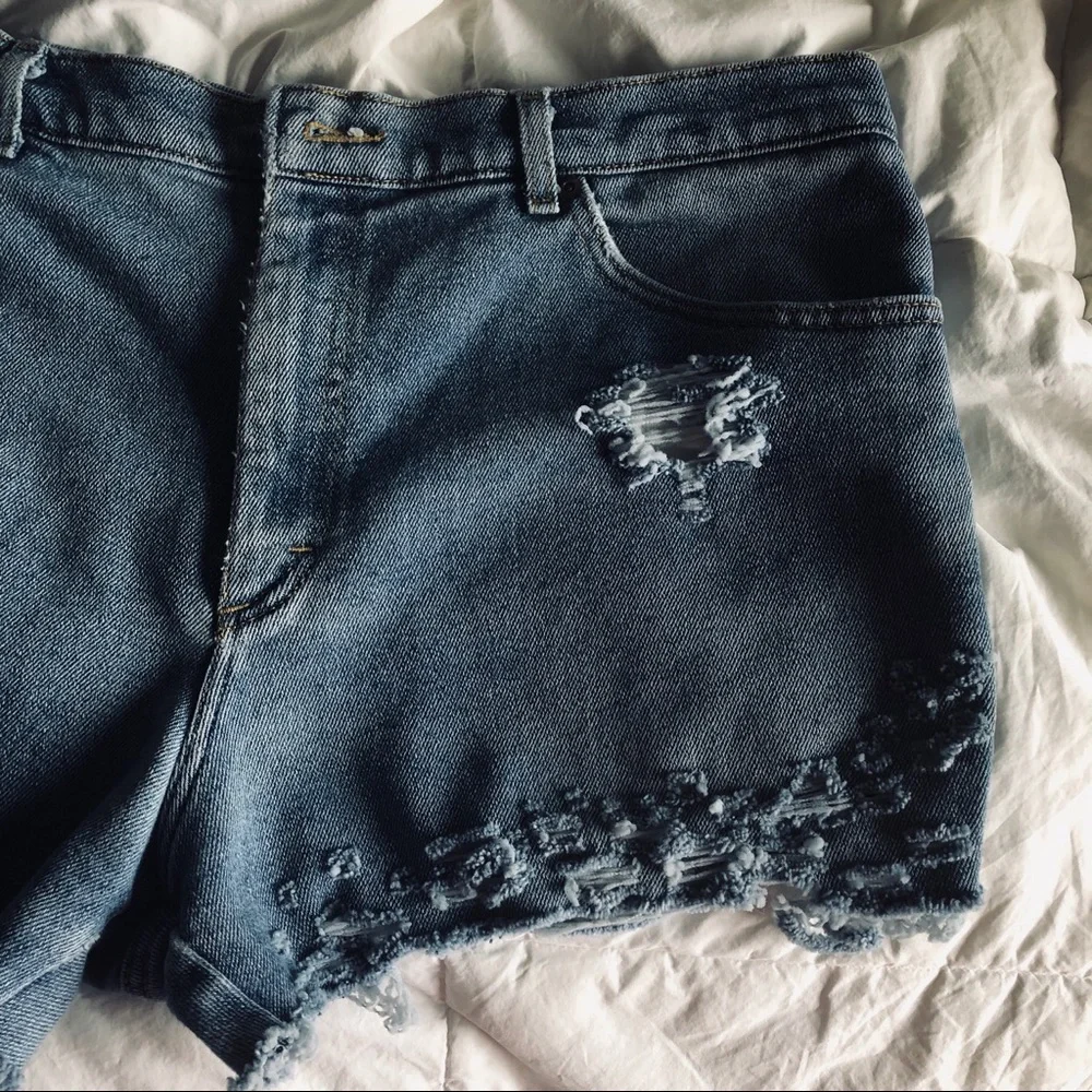 Lee hand-made distressed shorts
